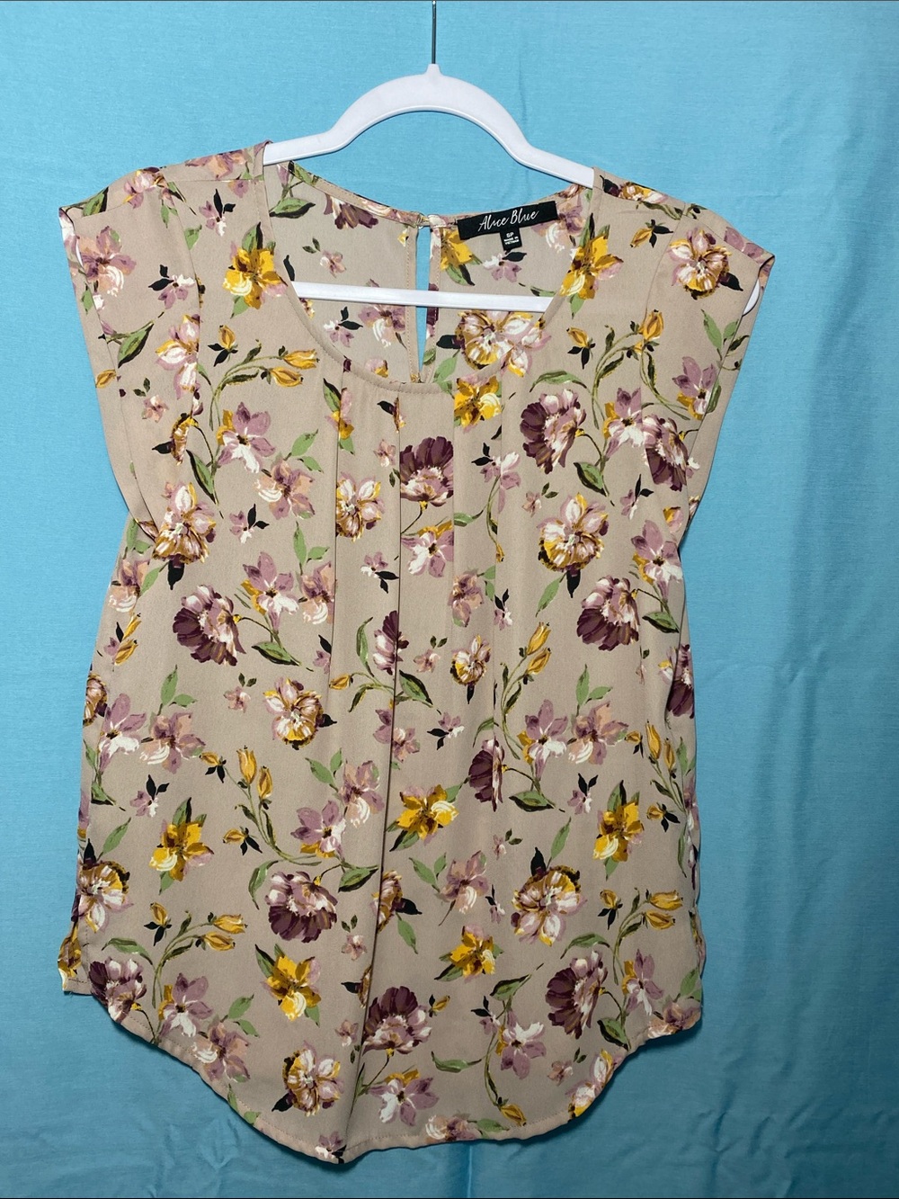 Alice Blue Beige Floral Cap-Sleeve Blouse with Pleated Front